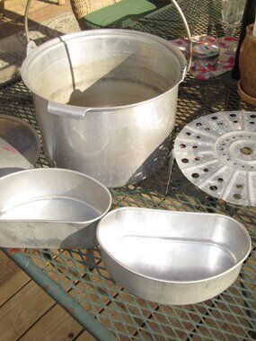 vintage 5 pc kitchen craft cast aluminum stock camp pot 2 meal dividers and stan